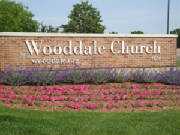 20090615WooddaleSignPics.JPG